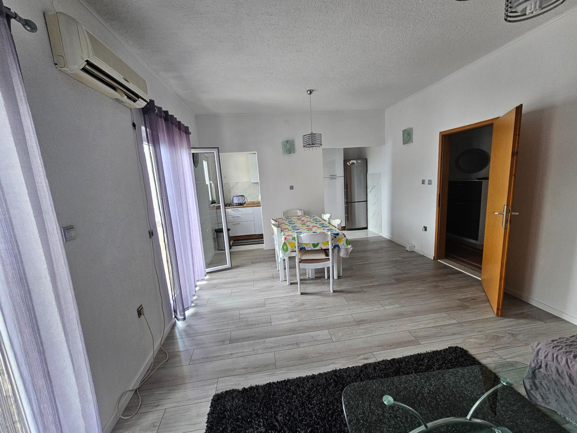 Anna Apartment Marina Buitenkant foto