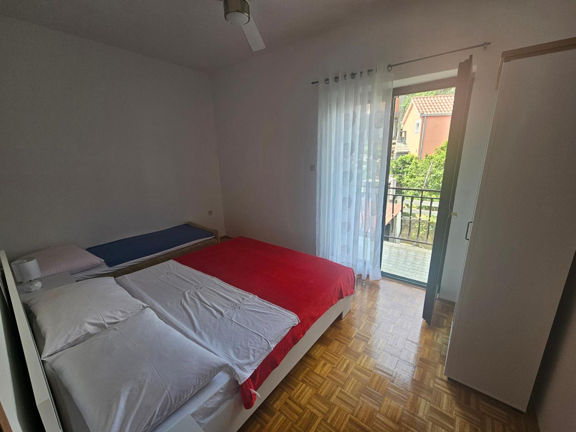 Anna Apartment Marina Buitenkant foto