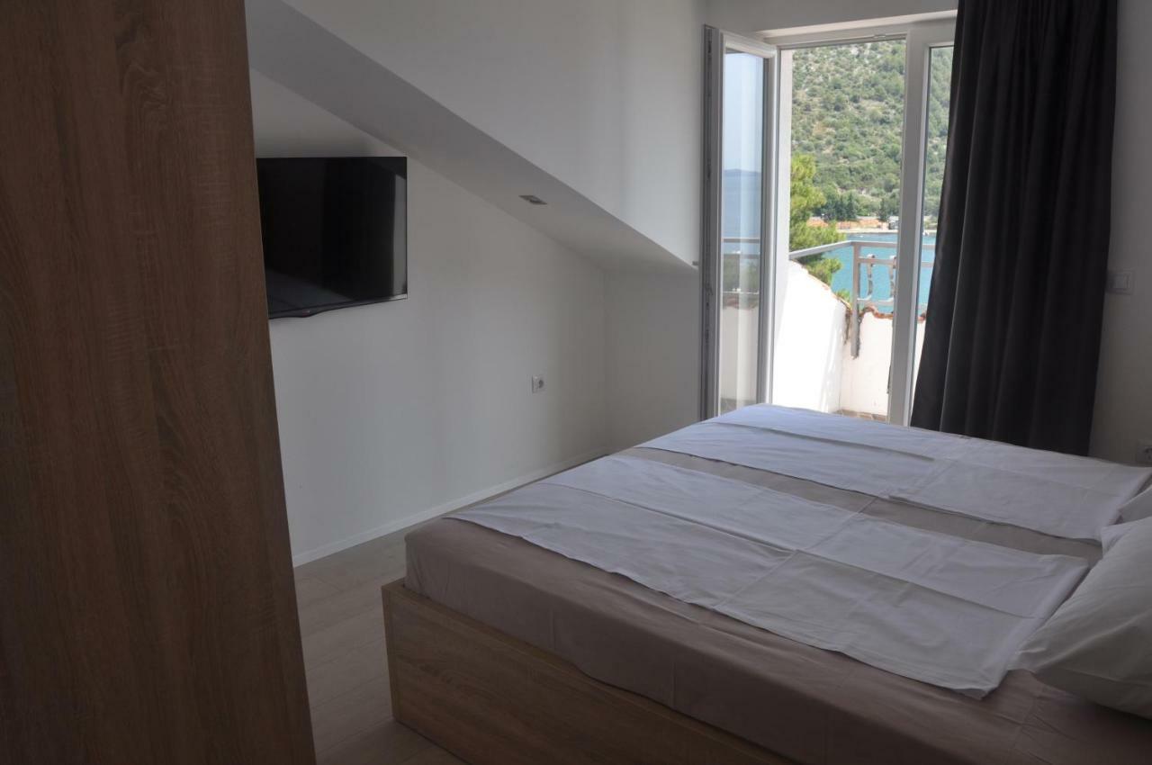 Anna Apartment Marina Buitenkant foto