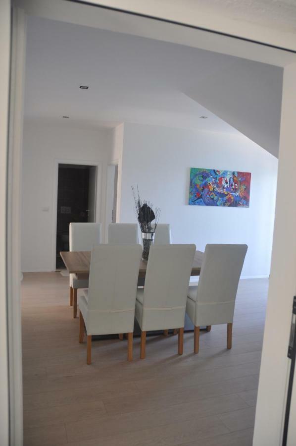 Anna Apartment Marina Buitenkant foto